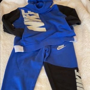 Boys Nike set, size XL